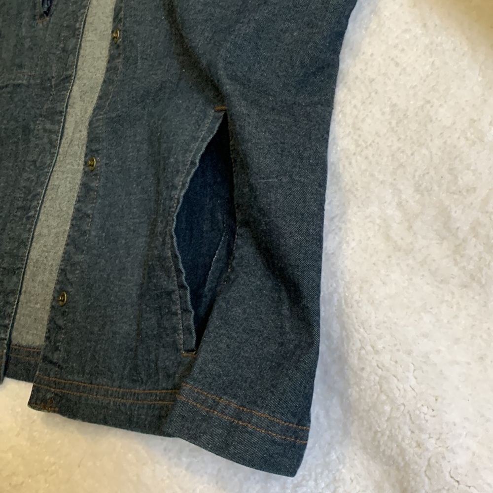 Eileen Fisher Lightweight Blue Denim Snap Front Jacket in Women's SZ M - Picture 6 of 16